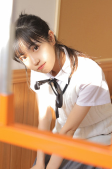 JY被堵肚子胀得厉害